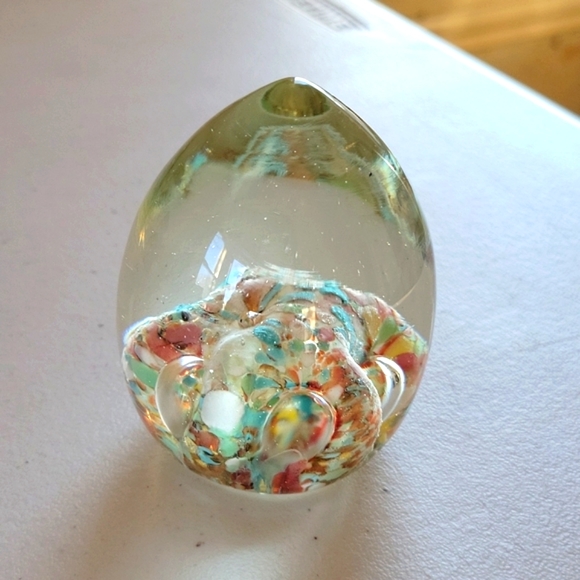 Hand-blown Other - Hand-blown Murano Vintage Egg Shape Paperweight